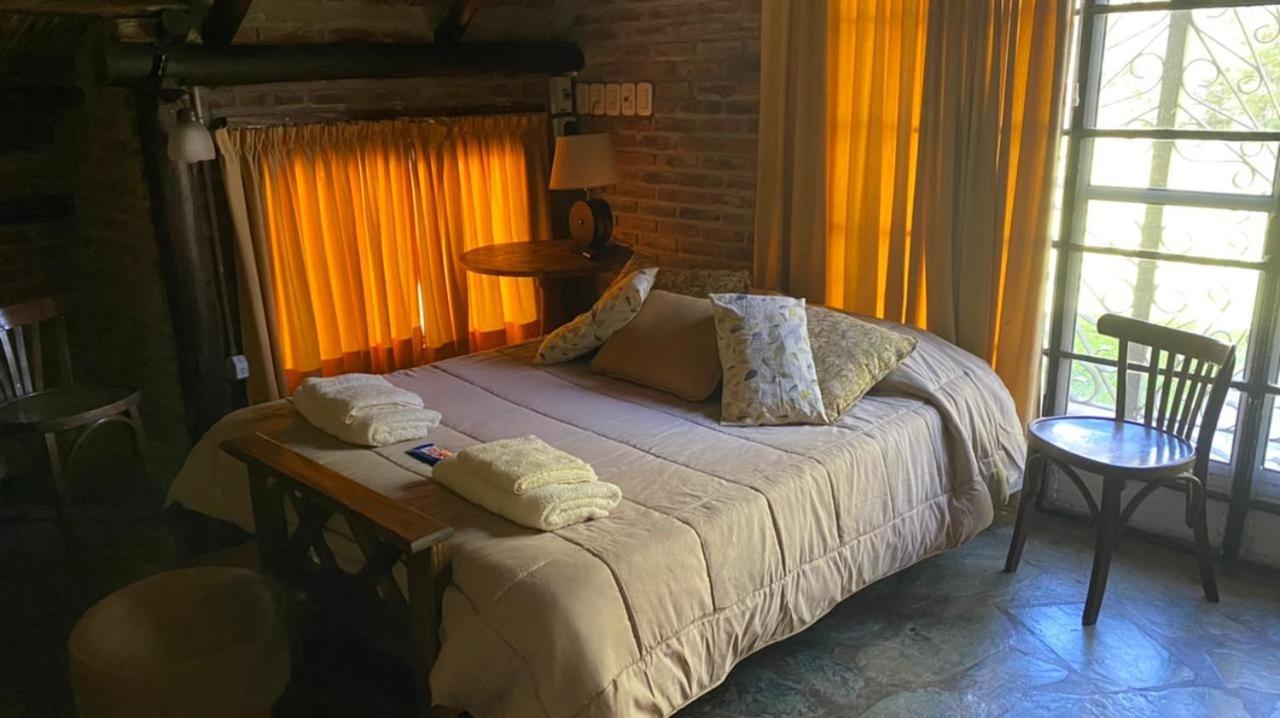 Ruda Lodge Exclusive Bed & Breakfast เฮเนรัล โรดริเกซ ภายนอก รูปภาพ