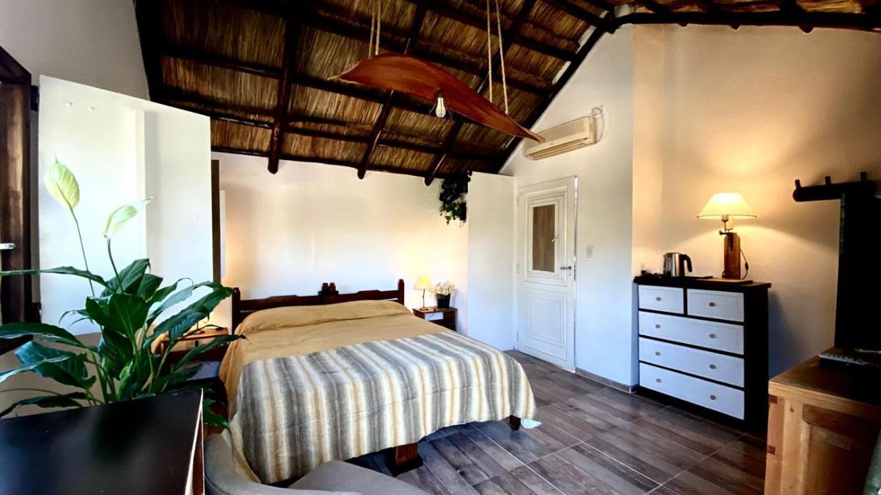 Ruda Lodge Exclusive Bed & Breakfast เฮเนรัล โรดริเกซ ภายนอก รูปภาพ